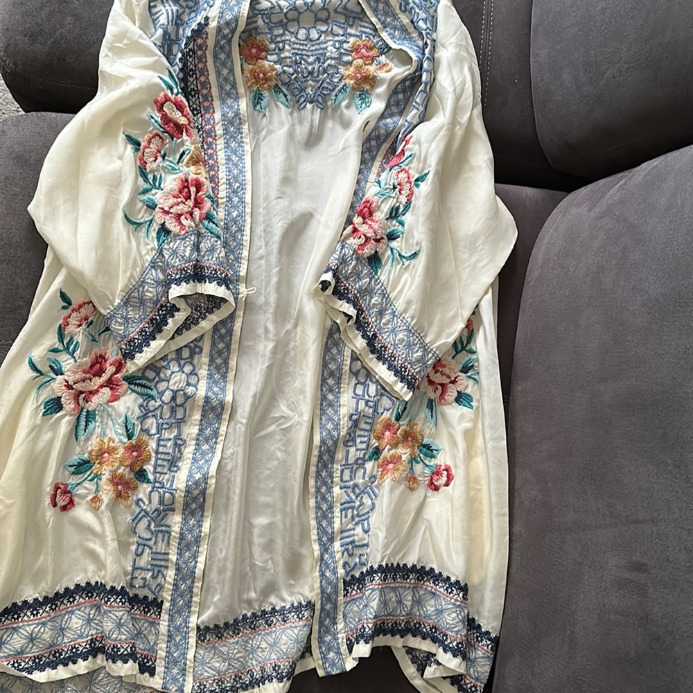 JOHNNY WAS READ DESCRIPTION! Cream Kimono